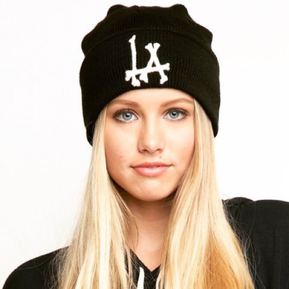 LA beanie